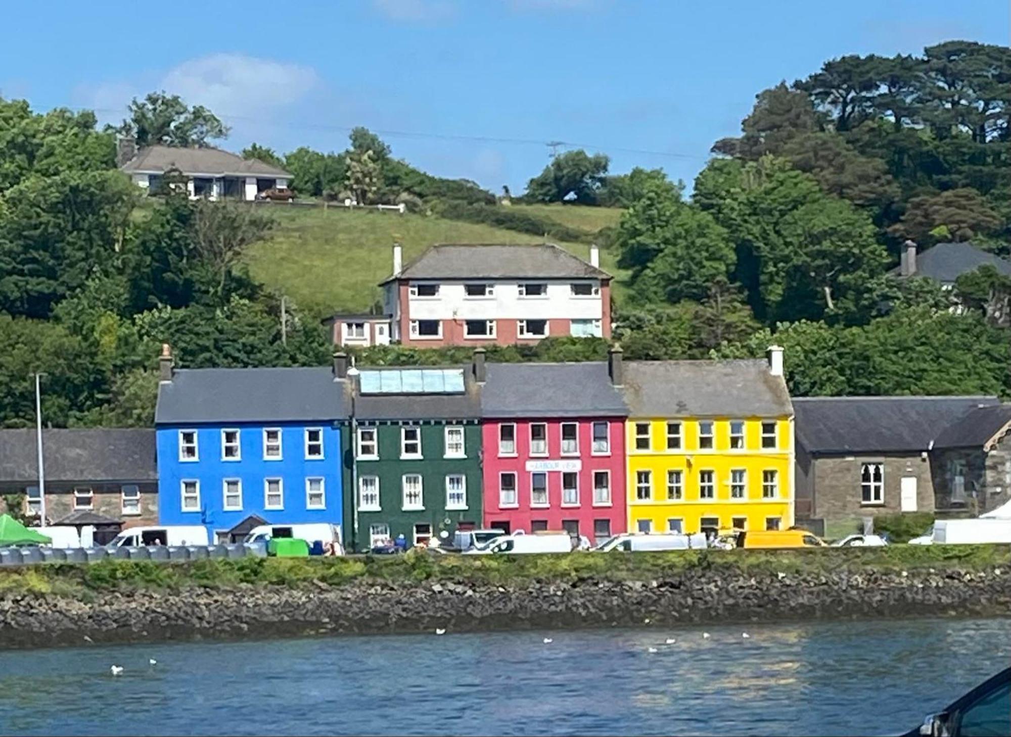 Yellow House Daire Bantry Dış mekan fotoğraf